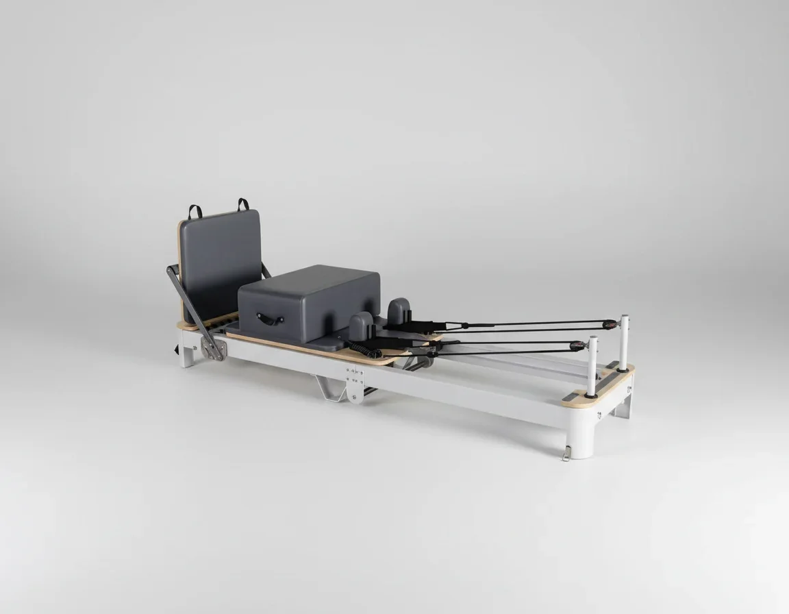White folding aluminum alloy reformer