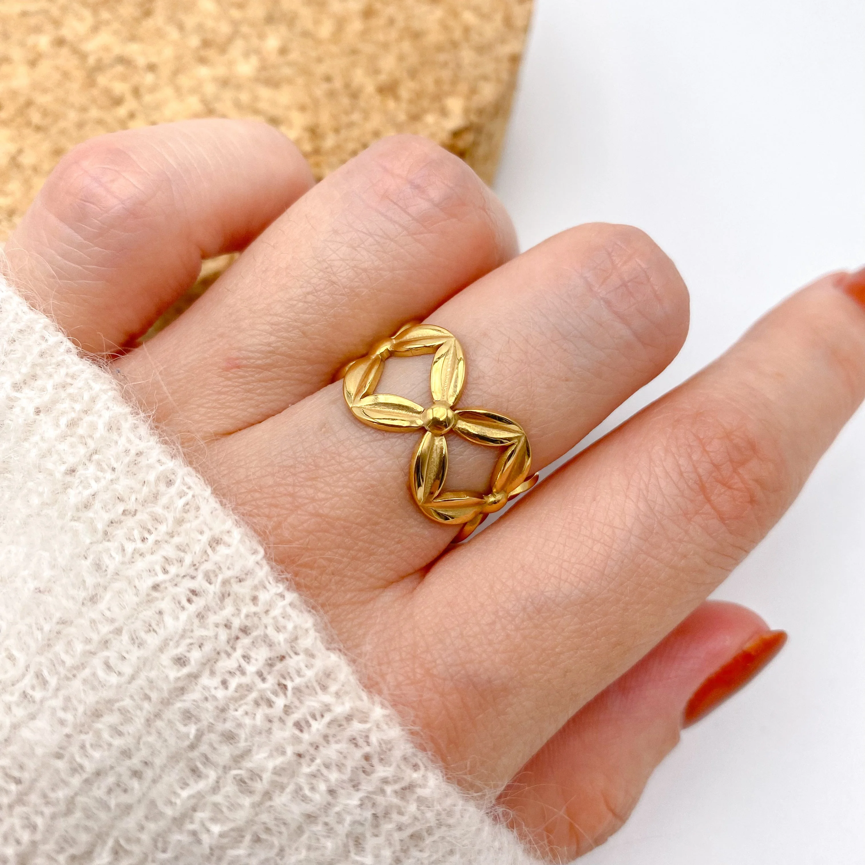 Δαχτυλίδι MINA