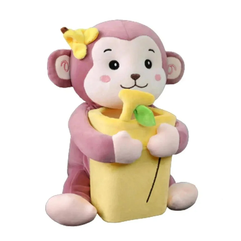 Malá plyšová opica na opierku rúk v aute